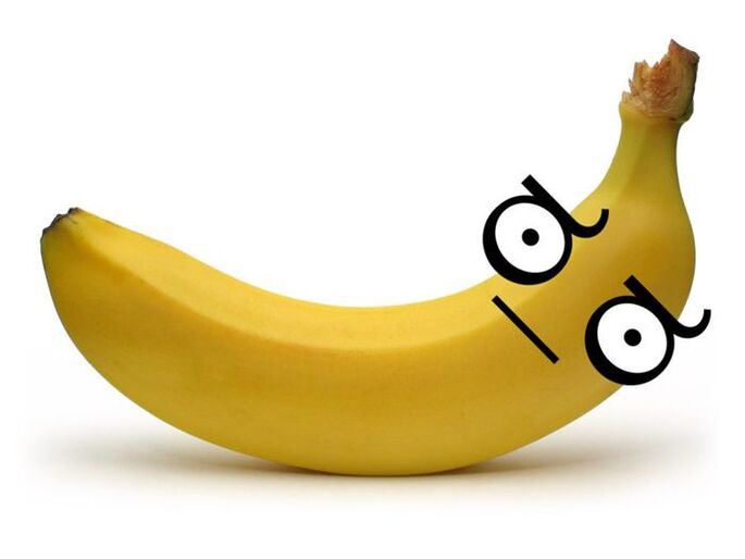 suur peenis on voodis parem